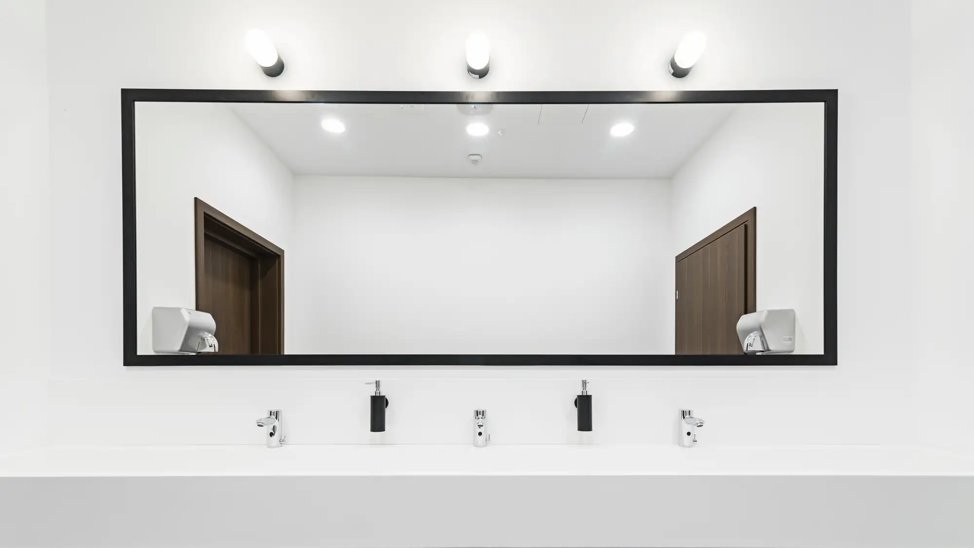 Bathroom Mirrors North Lynbrook, NY | OMG Shower Doors